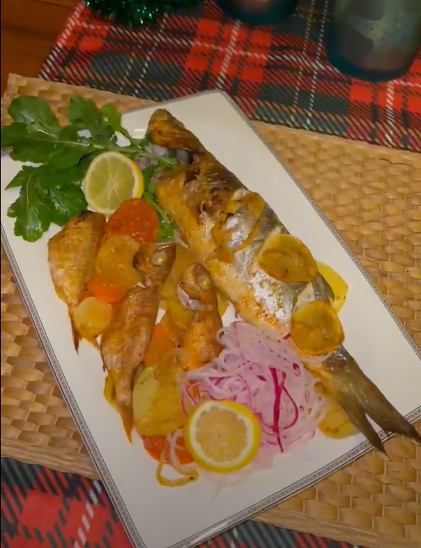 Fırında Soslu Levrek ve Mercan